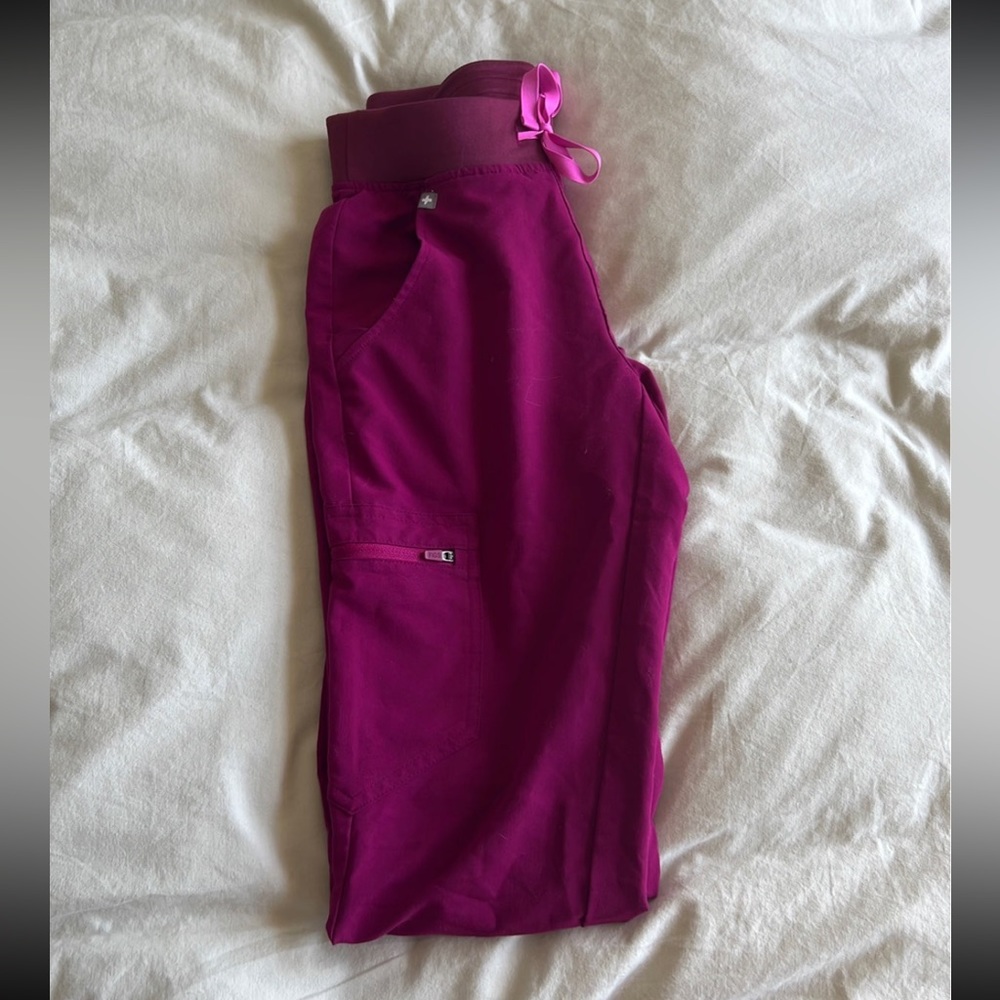 figs Zamora joggers!